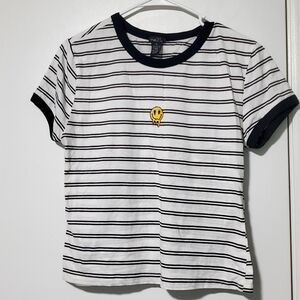 Rue21 Striped Juniors T-Shirt with Smiley Patch Size XL